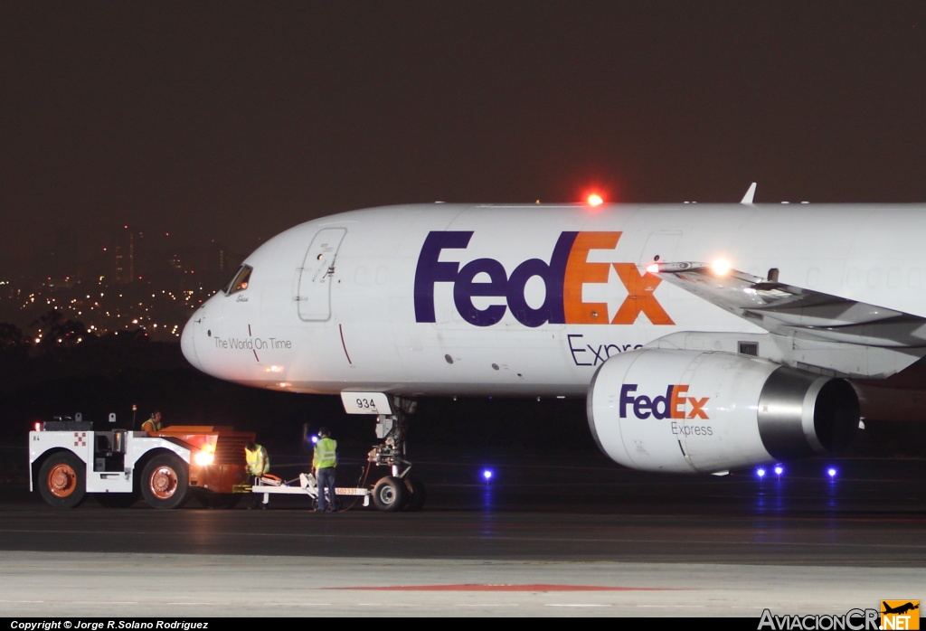 N934FD - Boeing 757-21B(SF) - FedEx