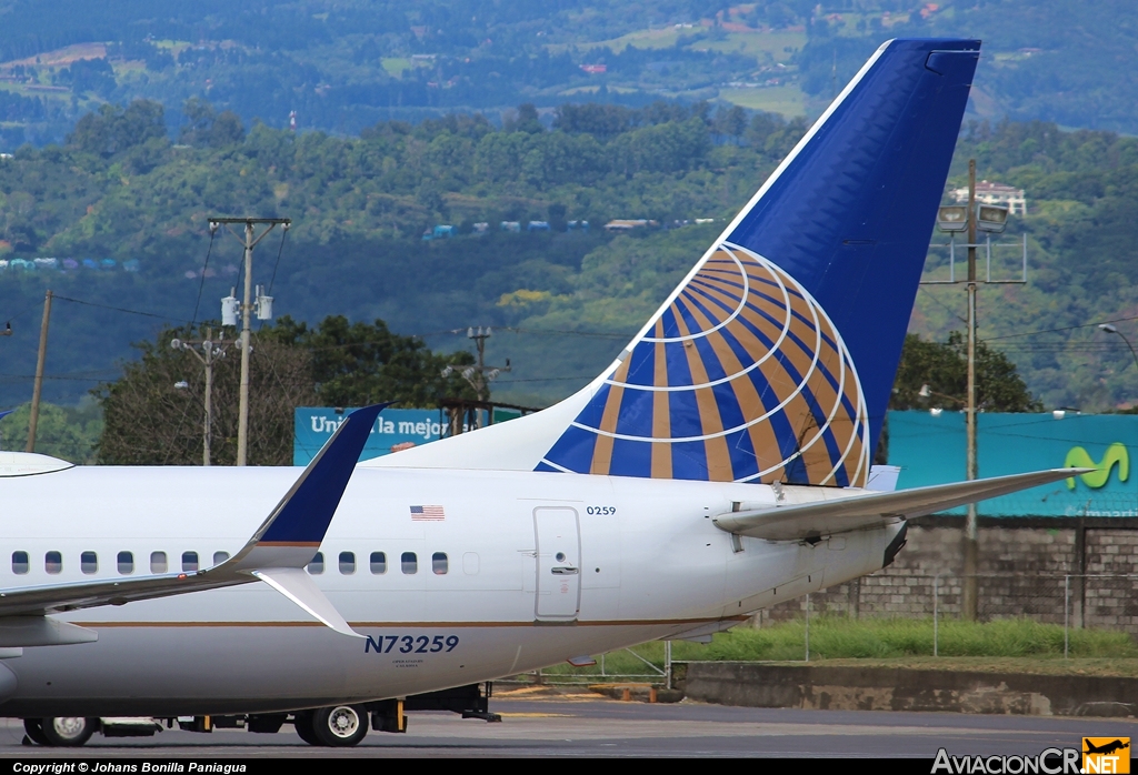 N73259 - Boeing 737-824 - United Airlines