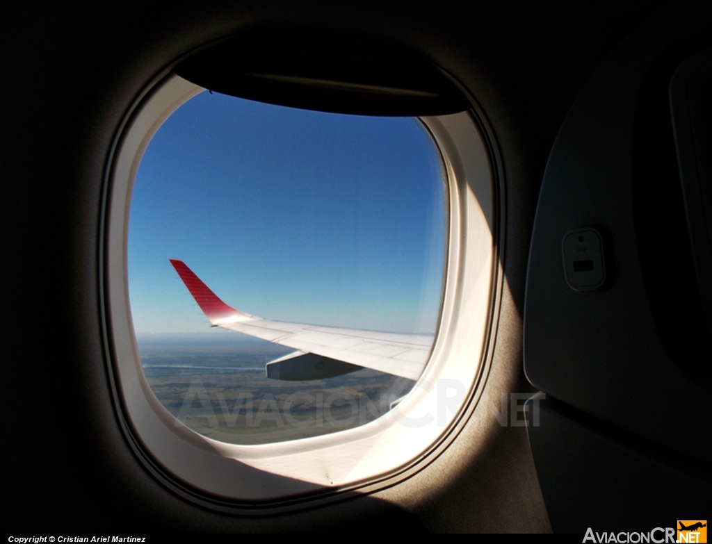 LV-CID - Embraer ERJ-190-100AR - Austral Líneas Aéreas