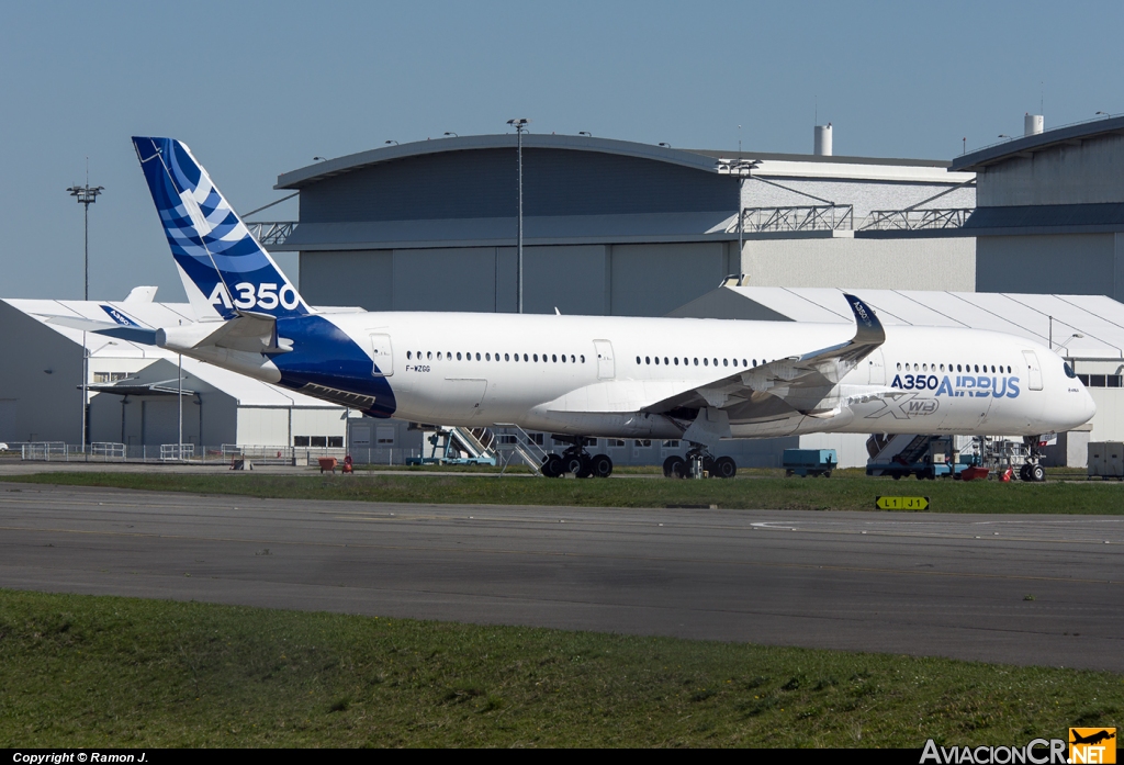 F-WZGG - Airbus A350-941 - Airbus Industrie