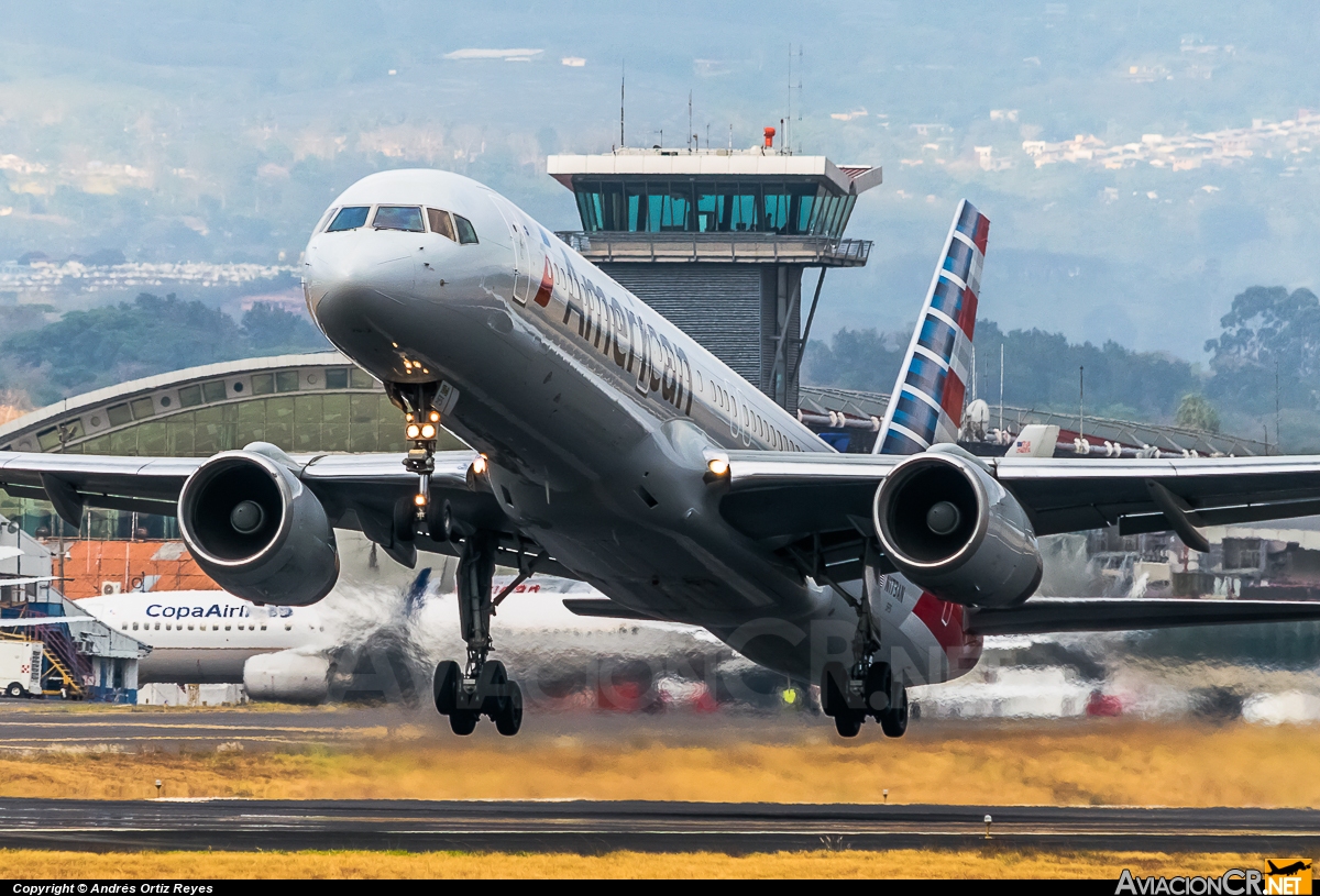 N173AN - Boeing 757-223 - American Airlines