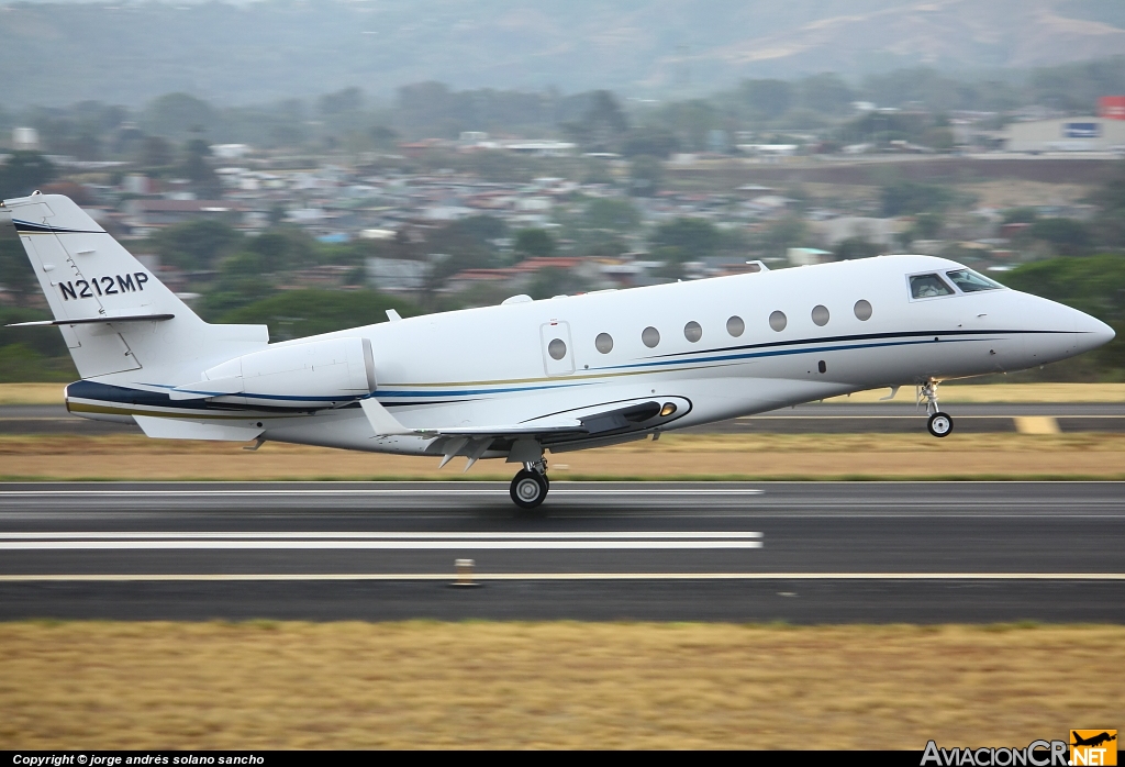 N212MP - Gulfstream Aerospace G200 - Privado