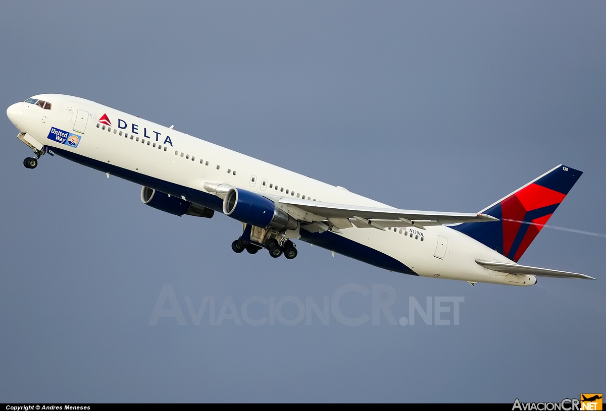 N139DL - Boeing 767-332 - Delta Air Lines