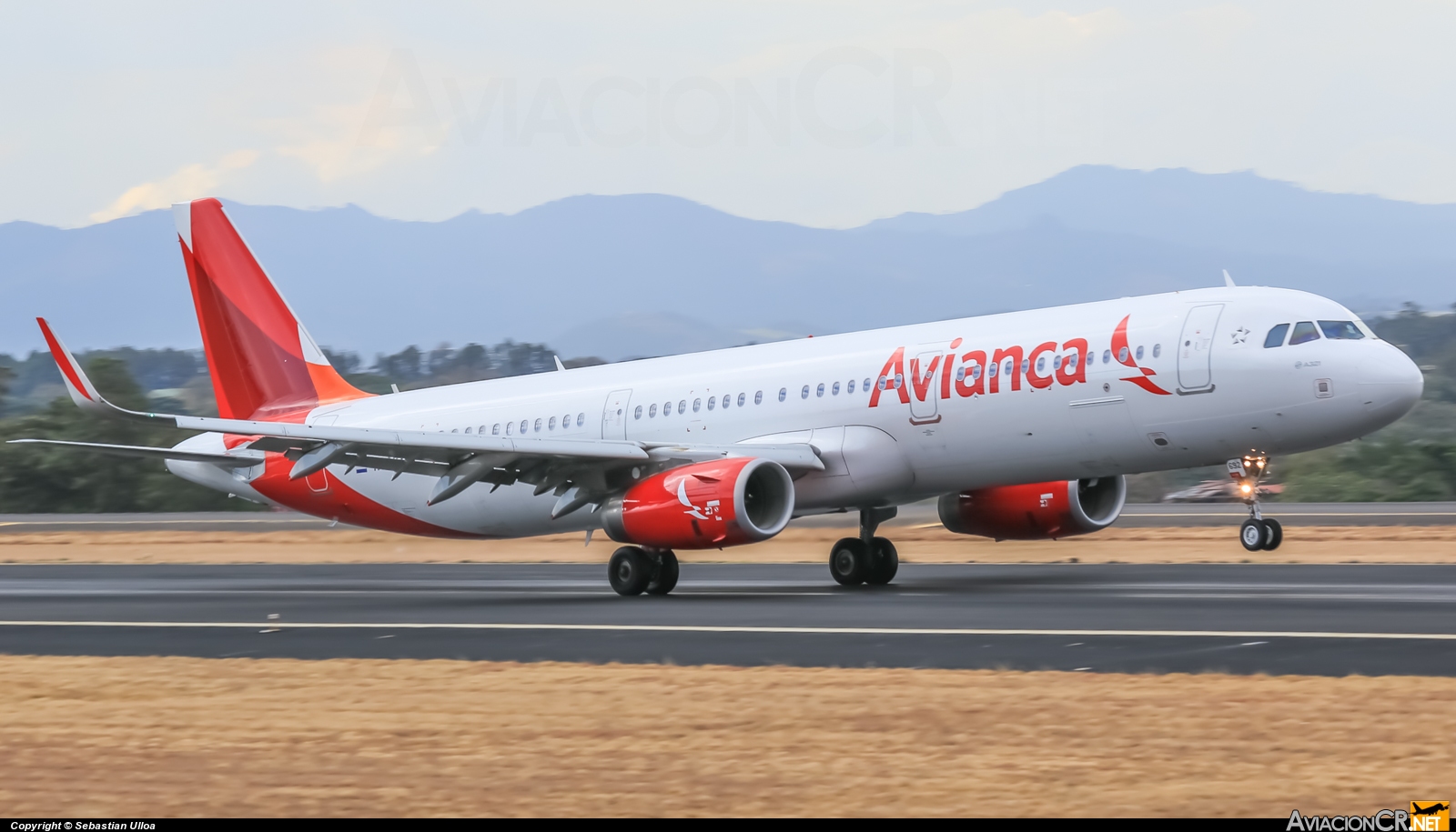 N692AV - Airbus A321-231 - Avianca