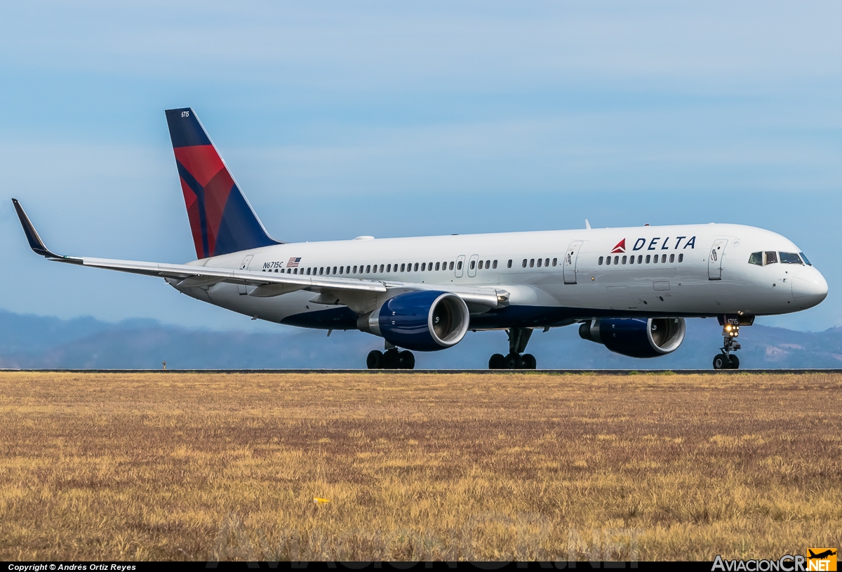 N6715C - Boeing 757-232 - Delta Airlines