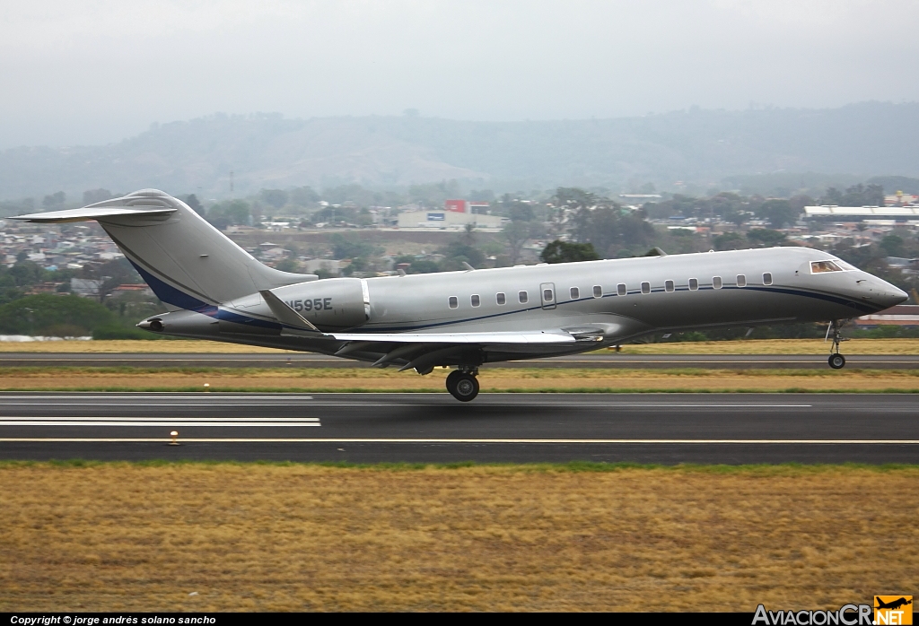 N595E - Bombardier BD-700-1A10 Global Express - Privado