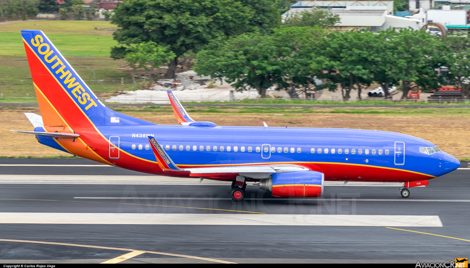 N438WN - Boeing 737-7H4 - Southwest Airlines