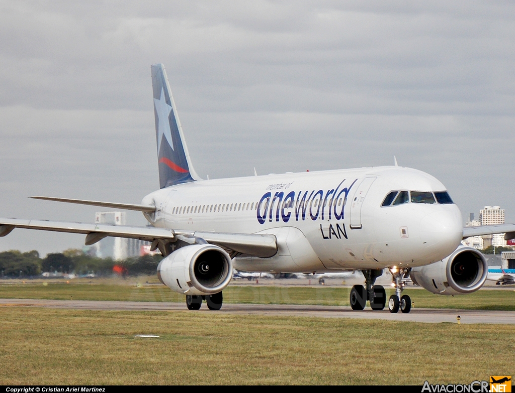 LV-BFO - Airbus A320-233 - LAN Argentina