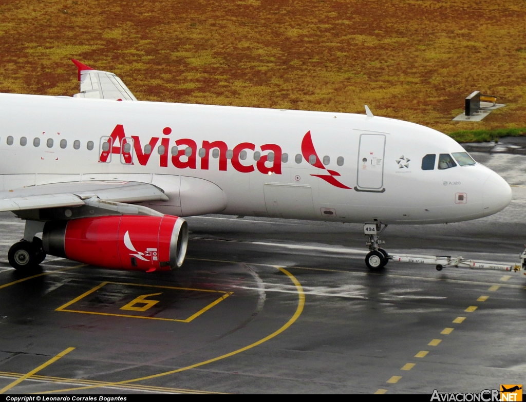 N494TA - Airbus A320-233 - Avianca