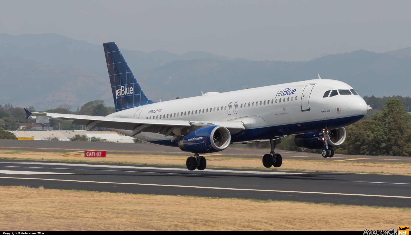 N552JB - Airbus A320-212 - Jet Blue