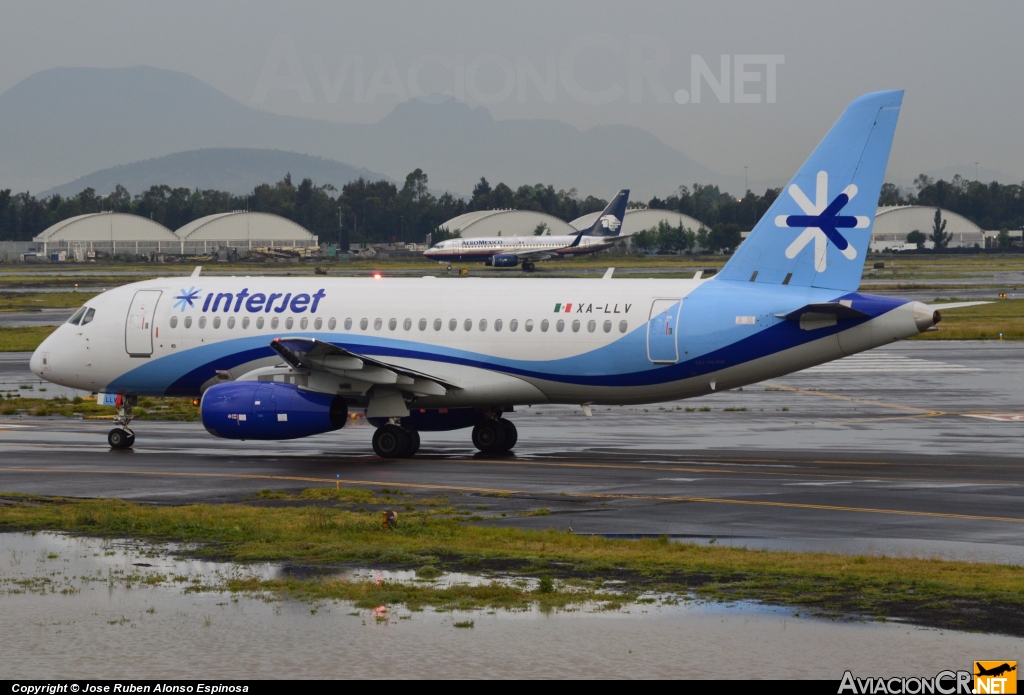 XA-LLV - Sukhoi Super Jet 100-95B - Interjet