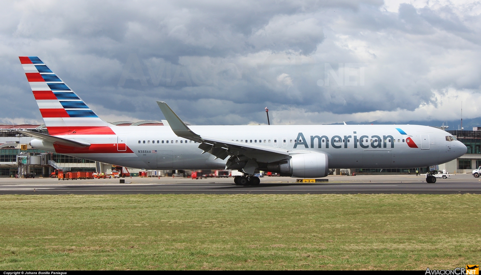 N388AA - Boeing 767-323/ER - American Airlines