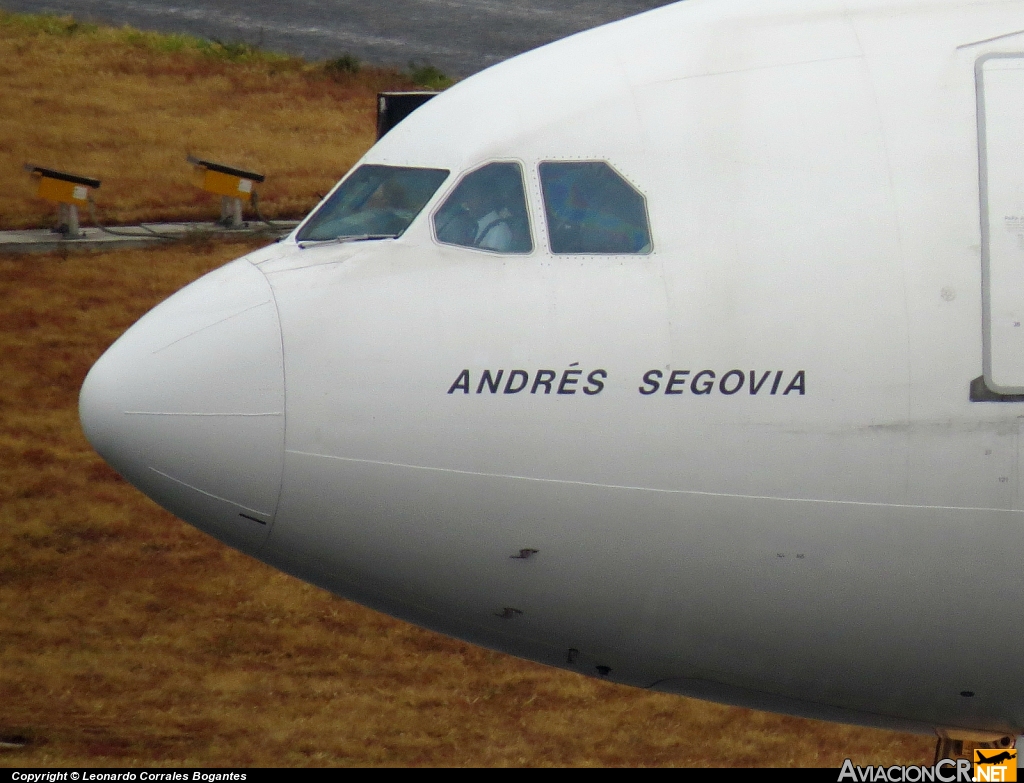 EC-JCY - Airbus A340-642 - Iberia