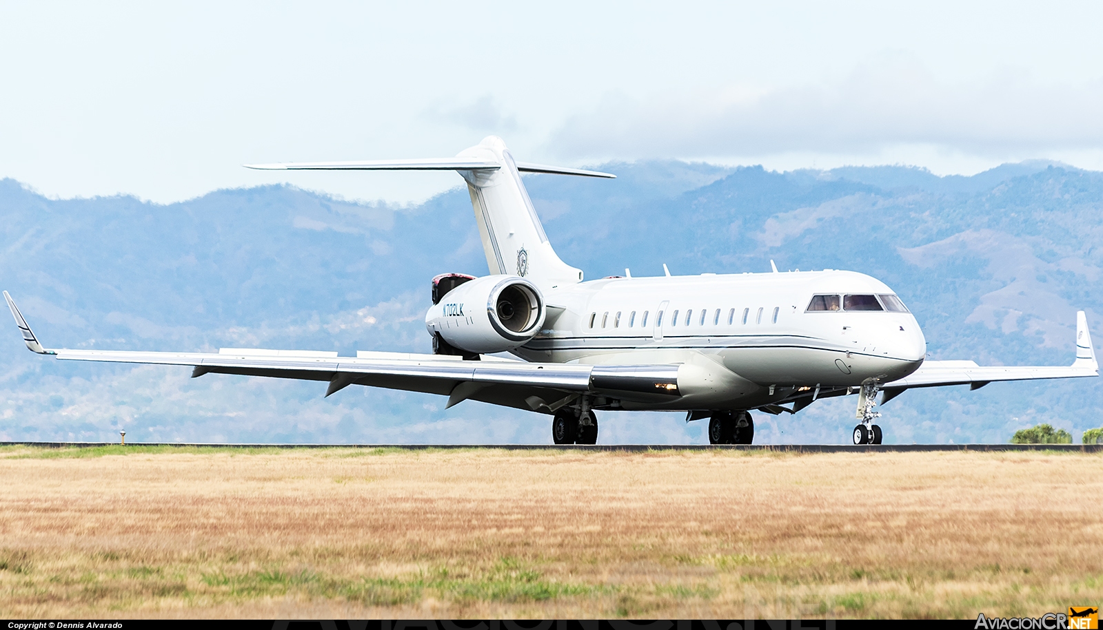 N702LK - Bombardier BD-700-1A11 Global 5000 - Privado