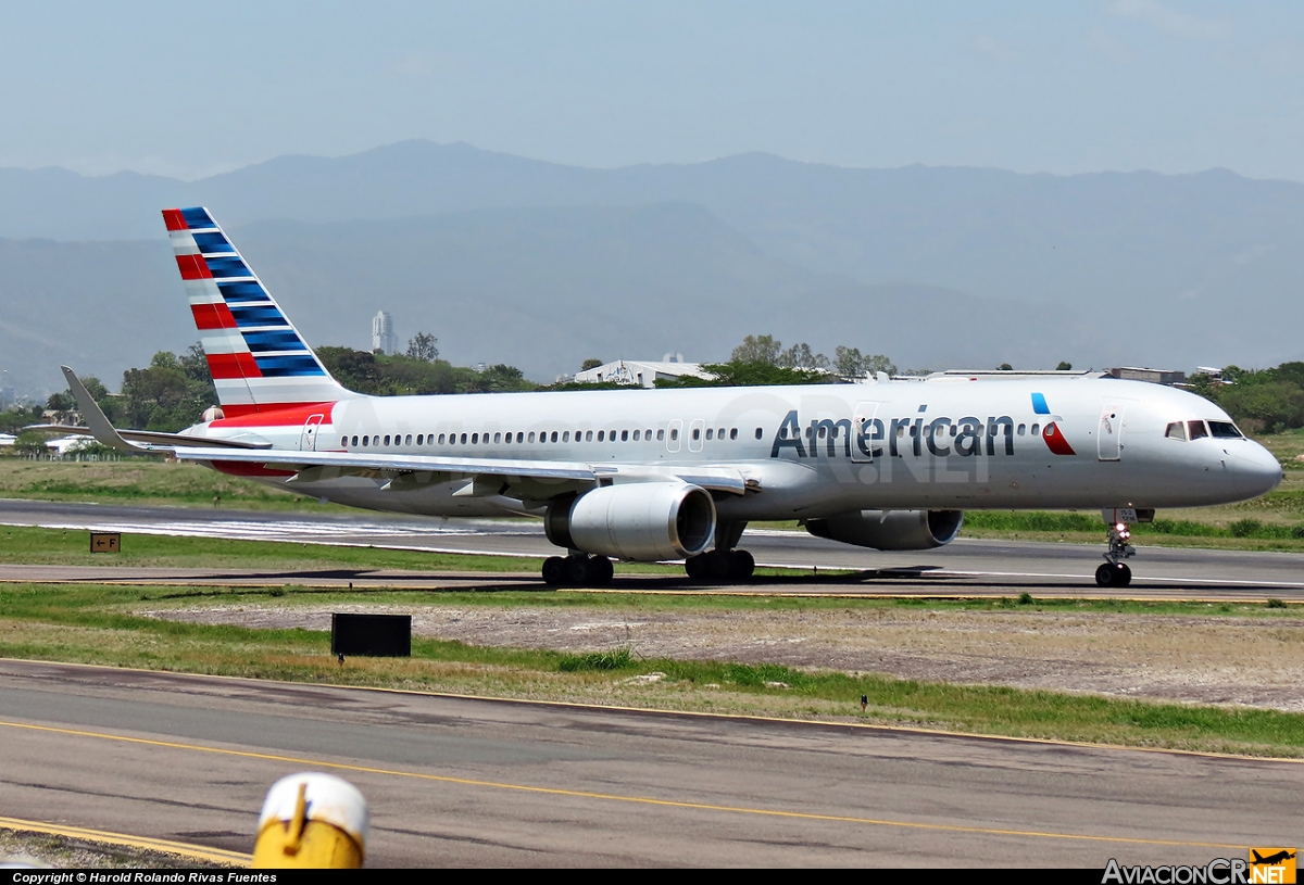 N177AN - Boeing 757-223 - American Airlines