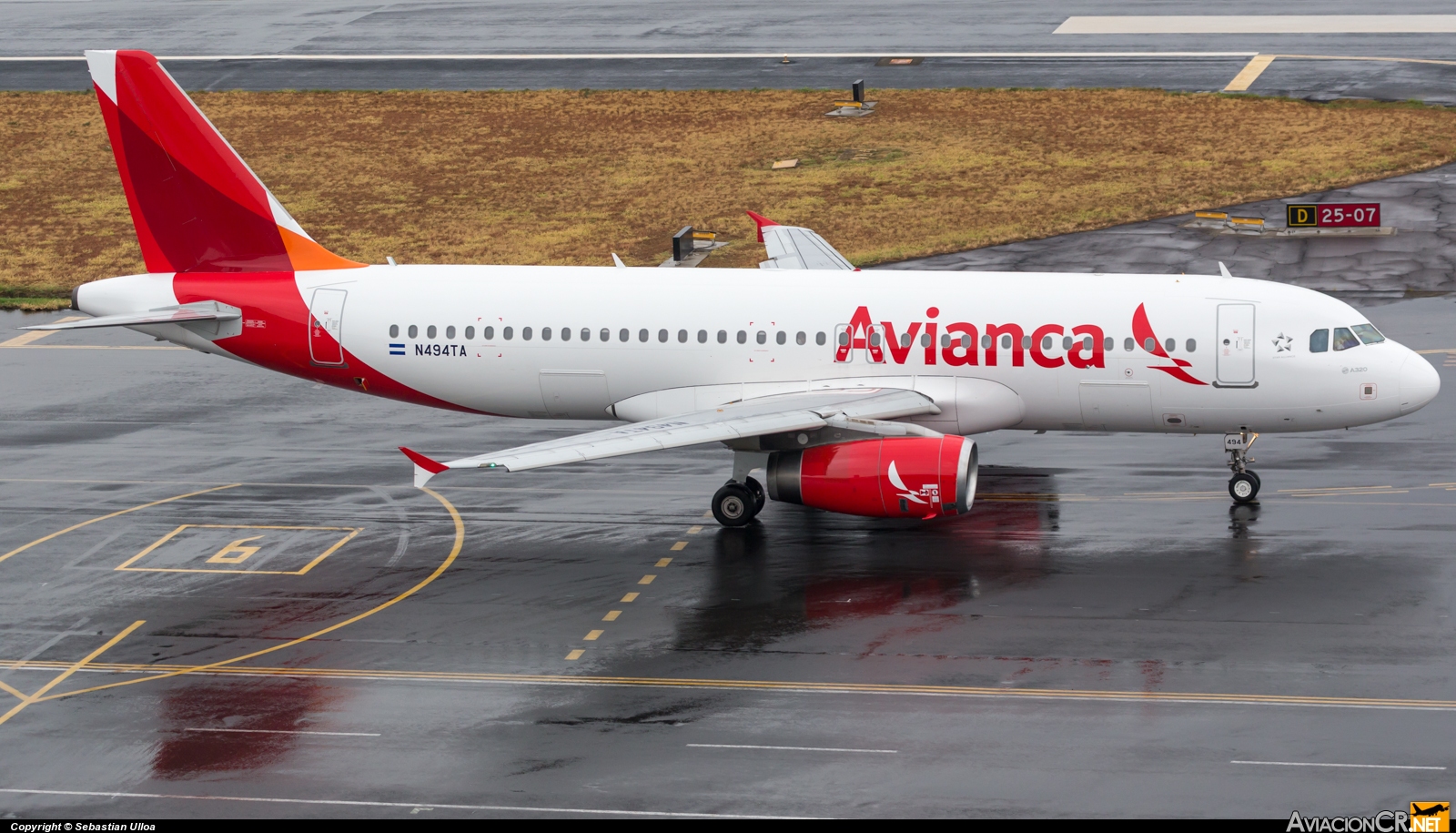 N494TA - Airbus A320-233 - TACA