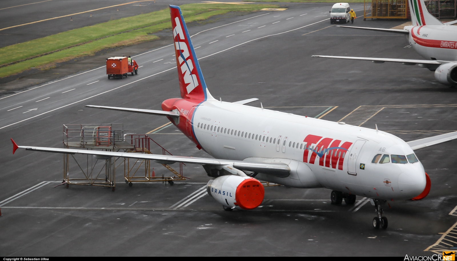 PR-MAB - Airbus A320-232 - TAM