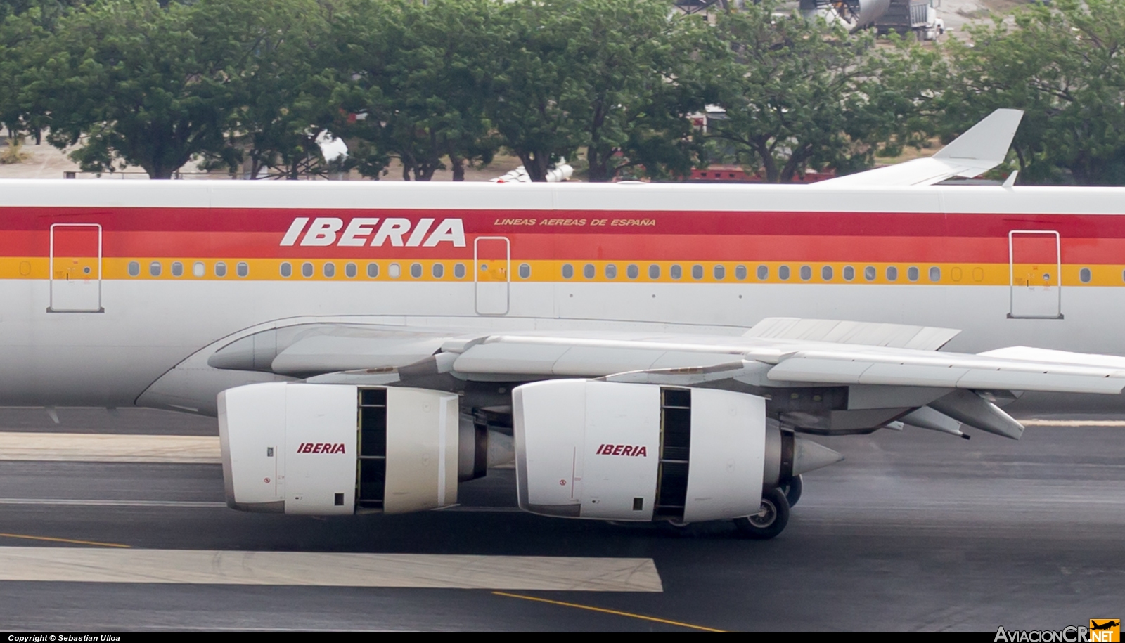 EC-JCZ - Airbus A340-642 - Iberia