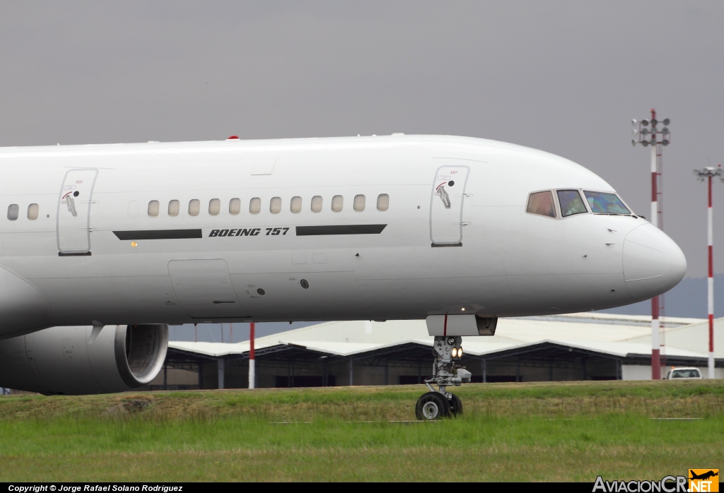 N610G - Boeing 757-22L - Comco