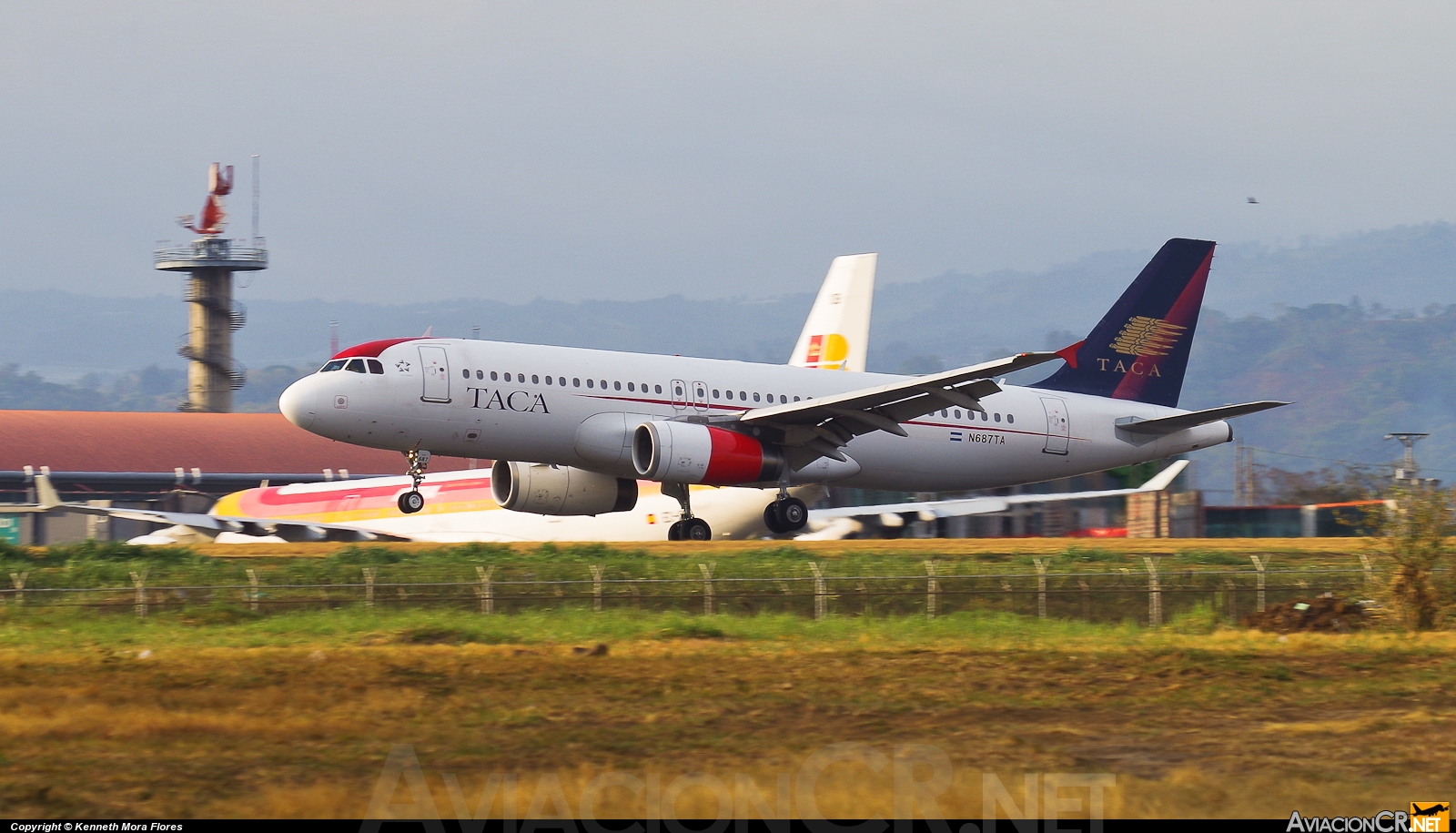 N687TA - Airbus A320-233 - TACA