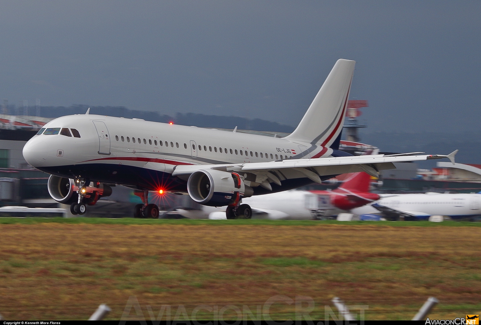 OE-LJG - Airbus A319-115X CJ - Privado