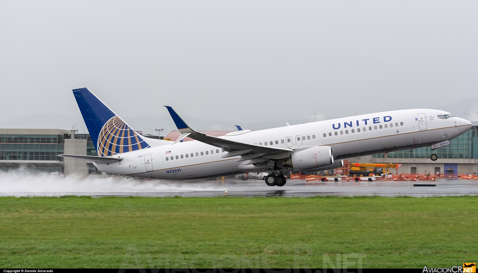 N73291 - Boeing 737-824 - United Airlines