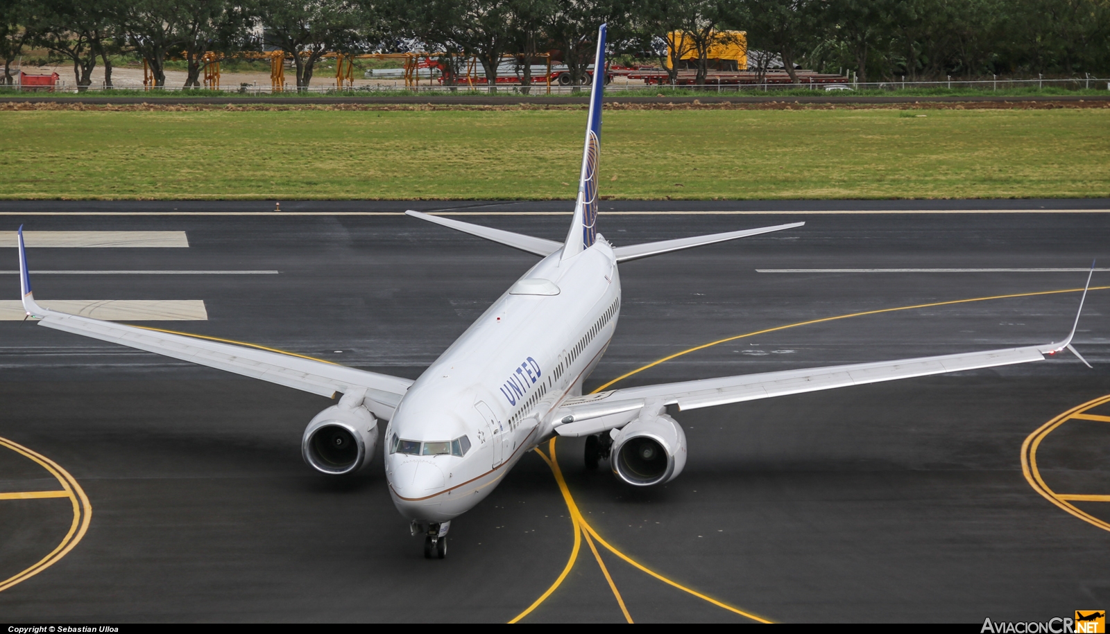 N76508 - Boeing 737-824 - United Airlines