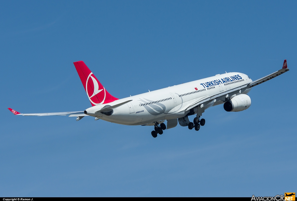 TC-JNJ - Airbus A330-343  - Turkish Airlines
