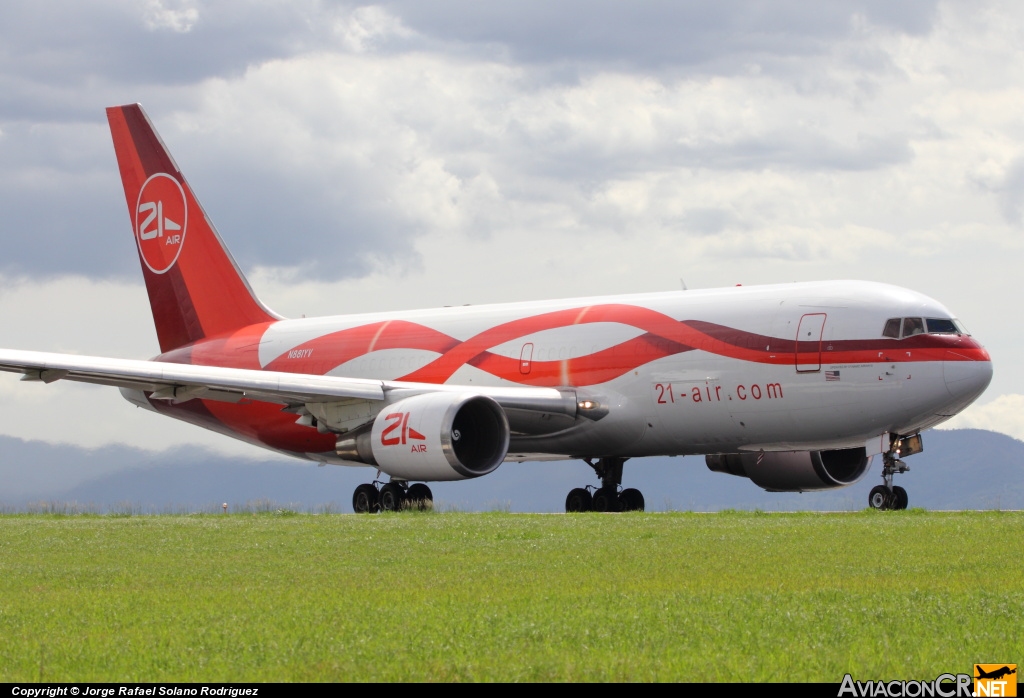 N881YV - Boeing 767-241/ER - 21 Air (Dynamic Airways)