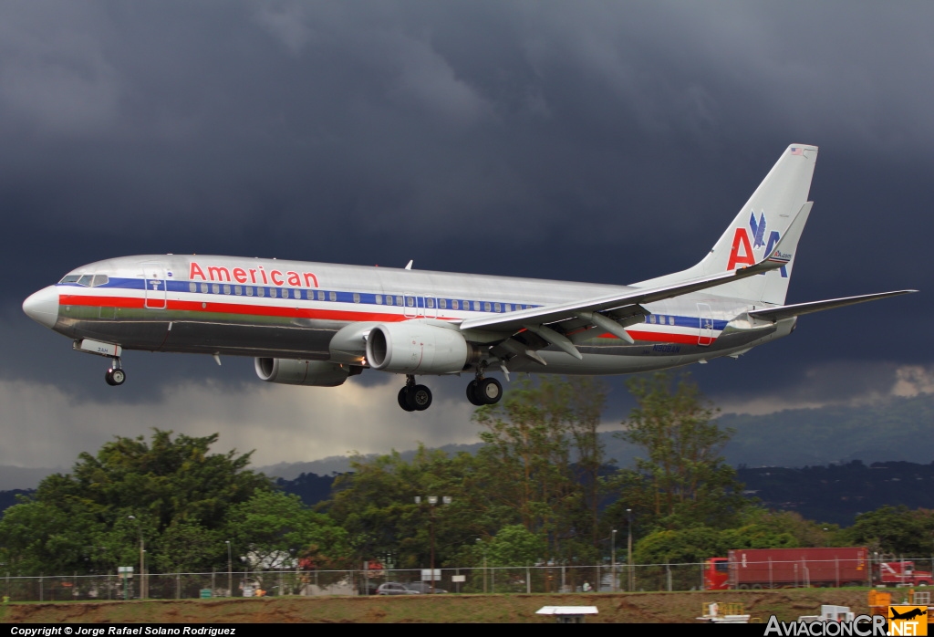 N908AN - Boeing 737-823 - American Airlines