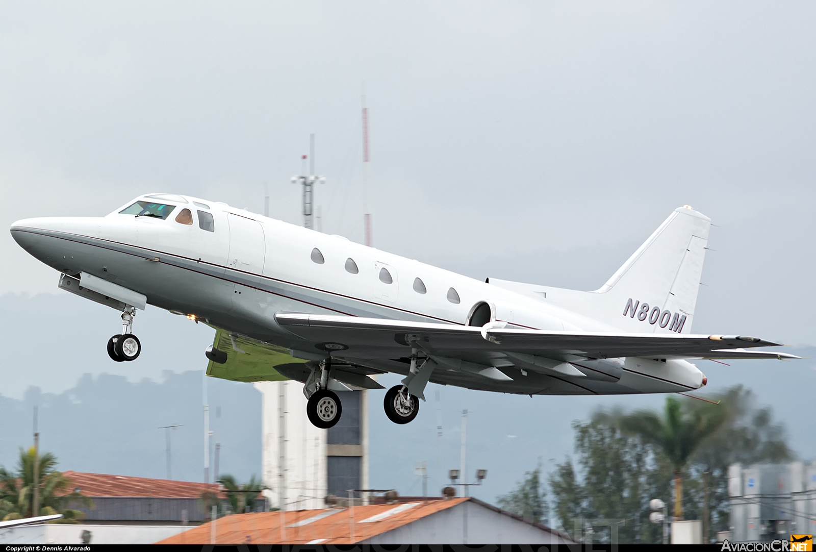 N800M - Rockwell NA-265-65 - Privado