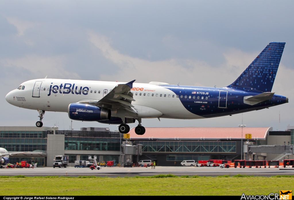 N709JB - Airbus A320-232 - Jet Blue