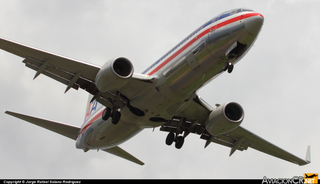 N898NN - Boeing 737-823 - American Airlines