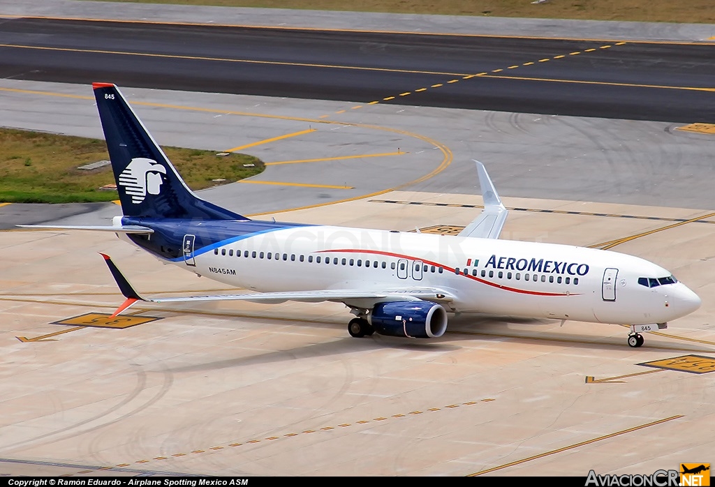 N845AM - Boeing 737-852 - Aeromexico