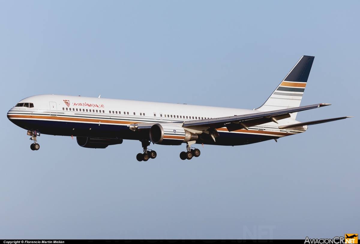 EC-LZO - Boeing 767-35D/ER - Privilege Style