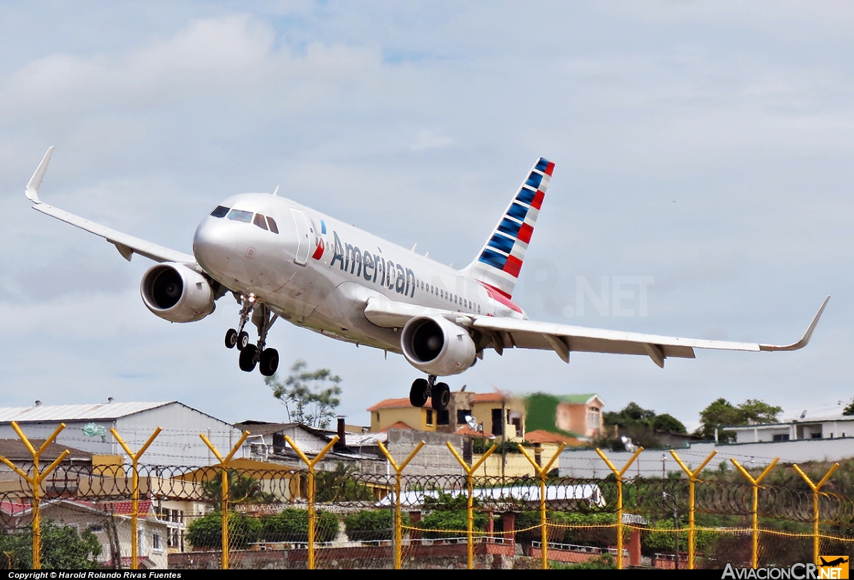 N9012 - Airbus A319-115 - American Airlines