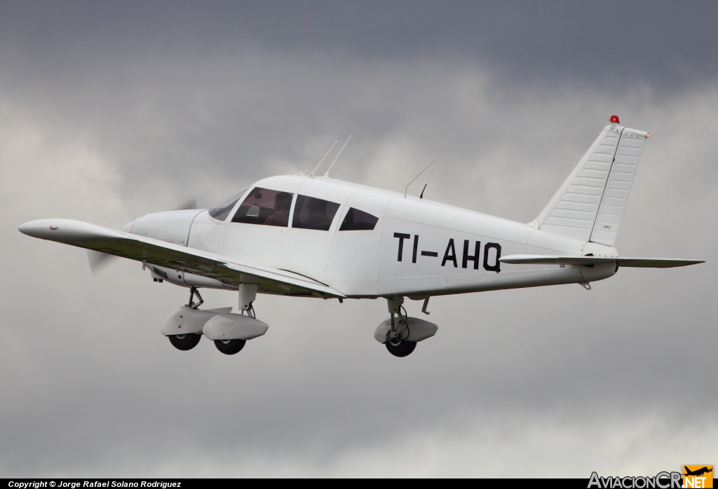 TI-AHQ - Piper PA-28-180 Cherokee D - Aerotica Escuela de Aviación