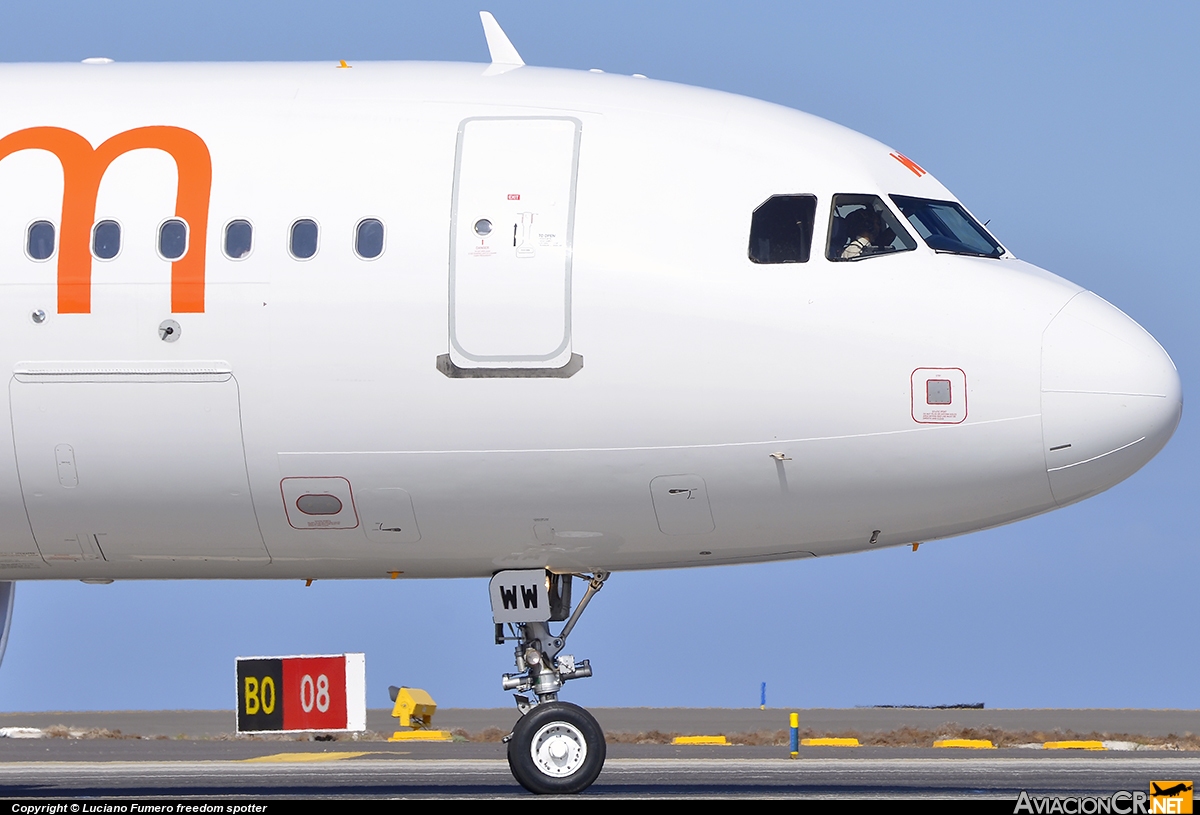 G-EZWW - Airbus A320-214 - EasyJet