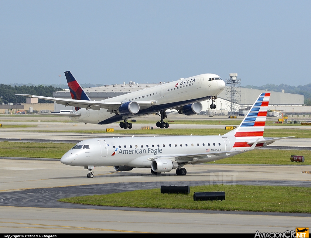 N405YX - Embraer ERJ-175 - American Eagle