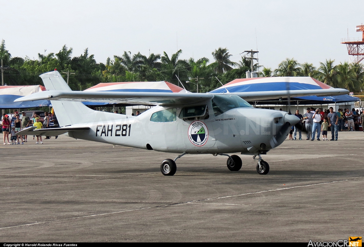 FAH-281 - Cessna T210N Turbo Centurion - Fuerza Aerea Hondureña