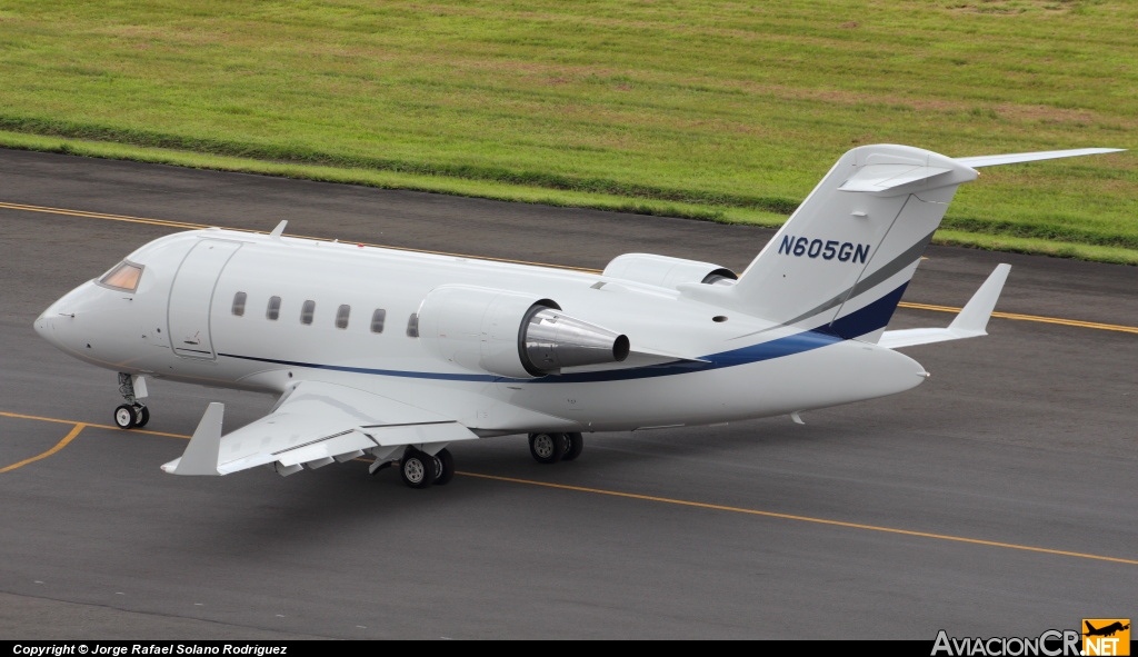 N605GN - Canadair CL-600-2B16 Challenger 605 - Privado