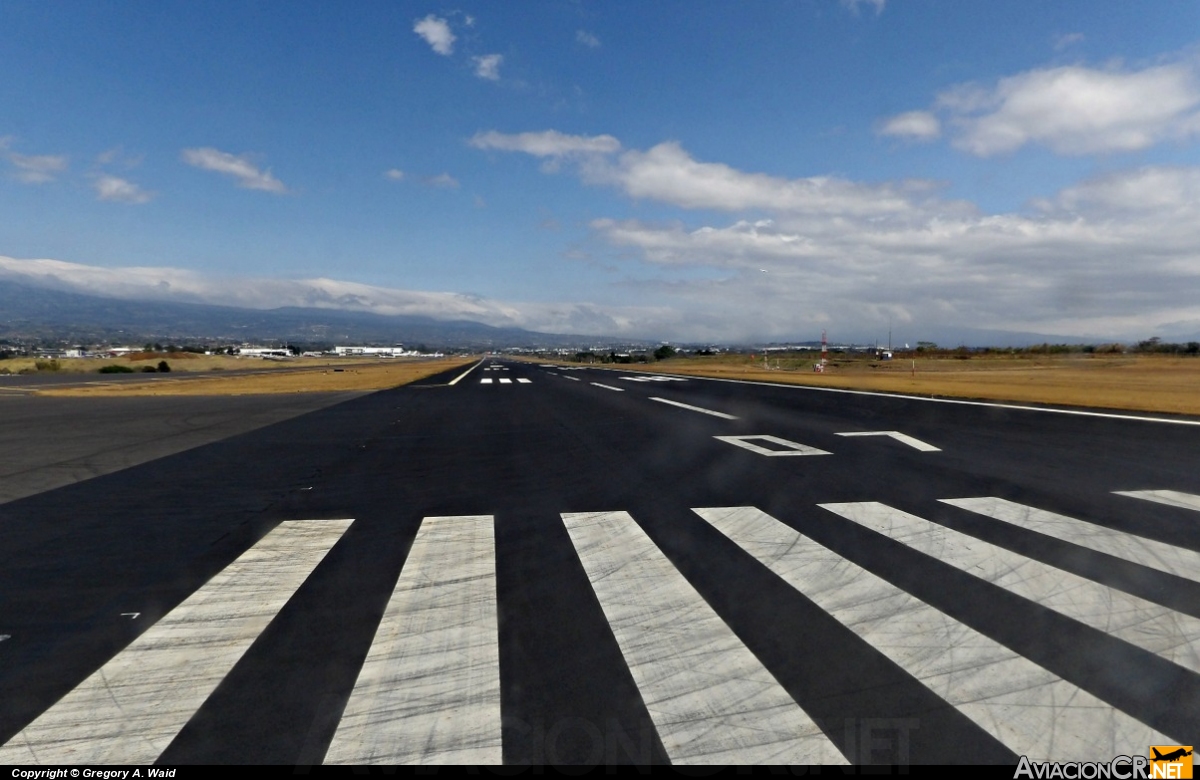 MROC - MROC - Aeropuerto