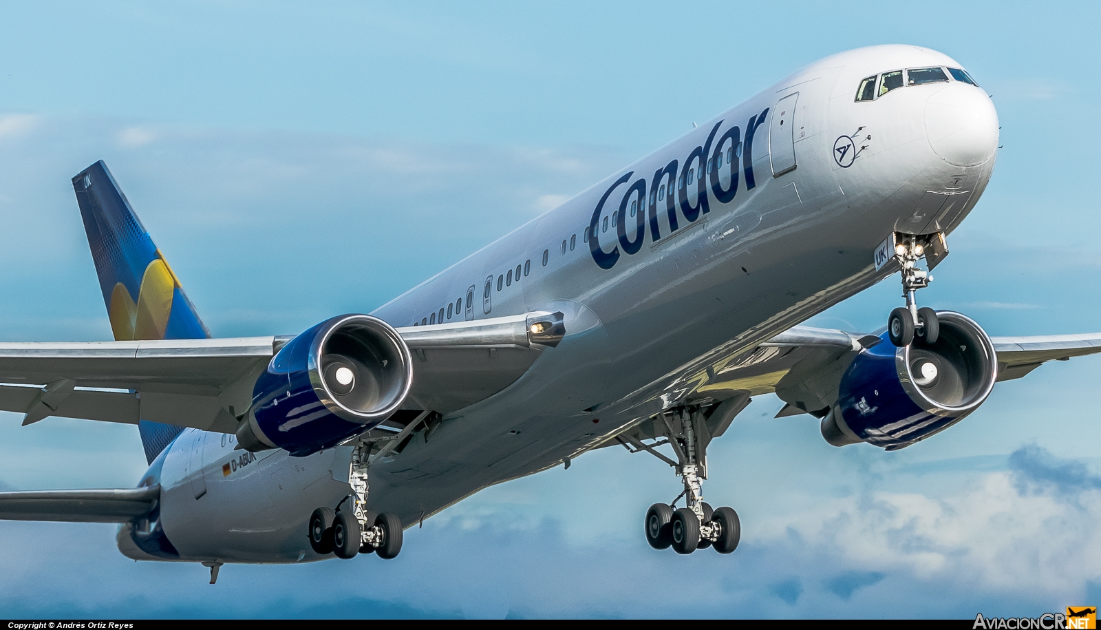 D-ABUK - Boeing 767-343/ER - Condor