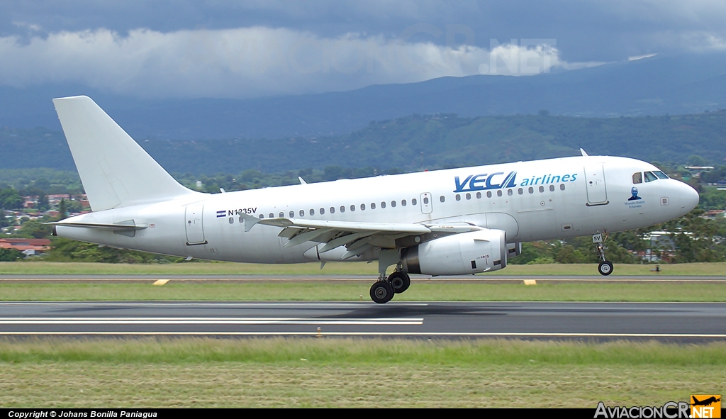 N1235V - Airbus A319-132 - VECA