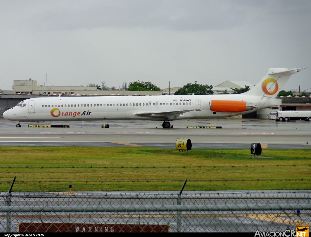 N926AV - McDonnell Douglas MD-83 (DC-9-83) - Orange Air 