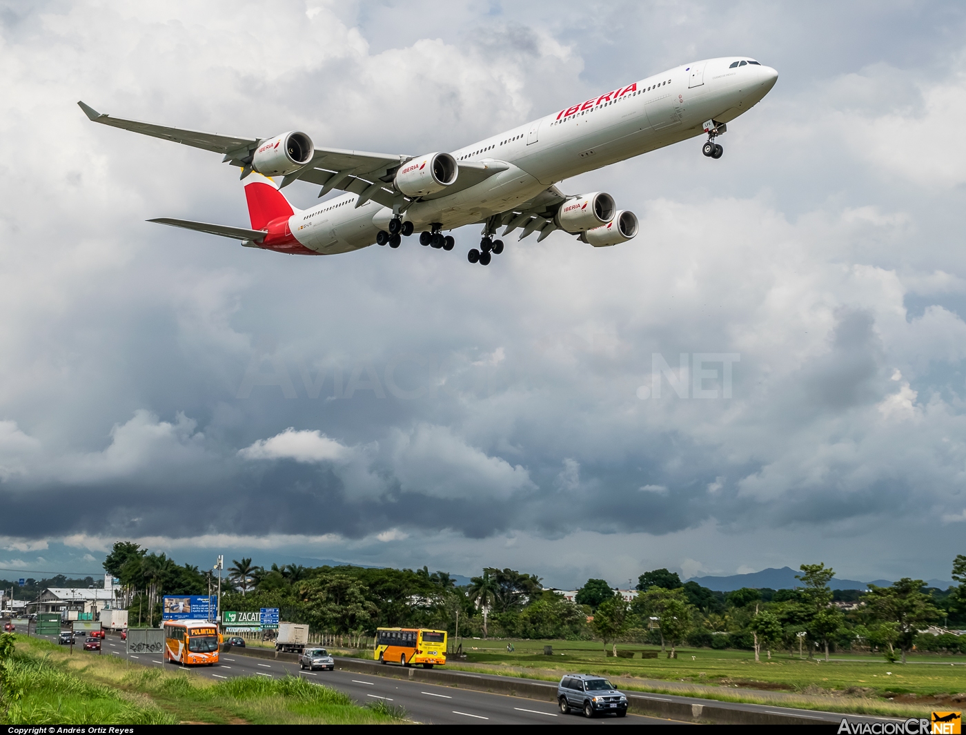 EC-LFS - Airbus A340-642 - Iberia