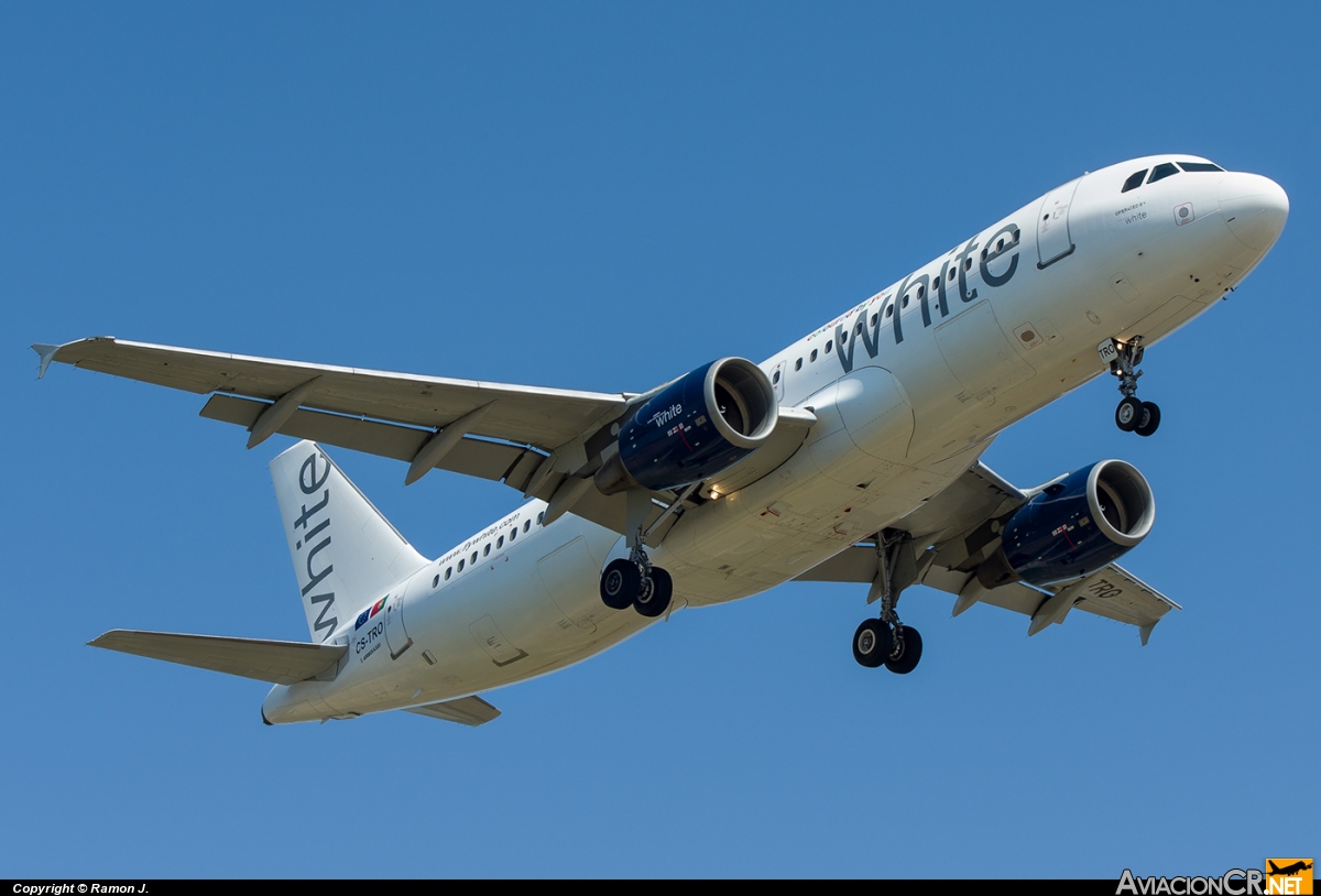 CS-TRO - Airbus A320-214 - White Airways