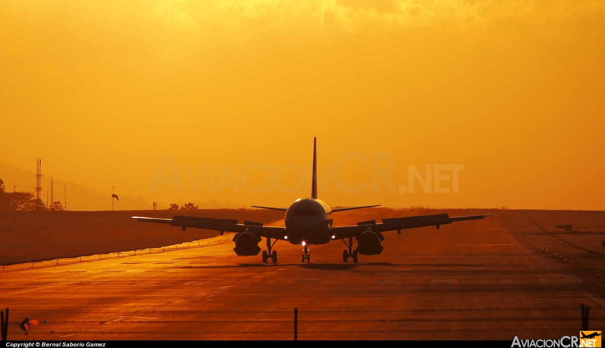 N991TA - Airbus A319-112 - TACA
