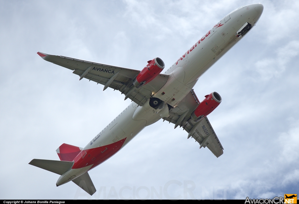 N692AV - Airbus A321-231 - Avianca