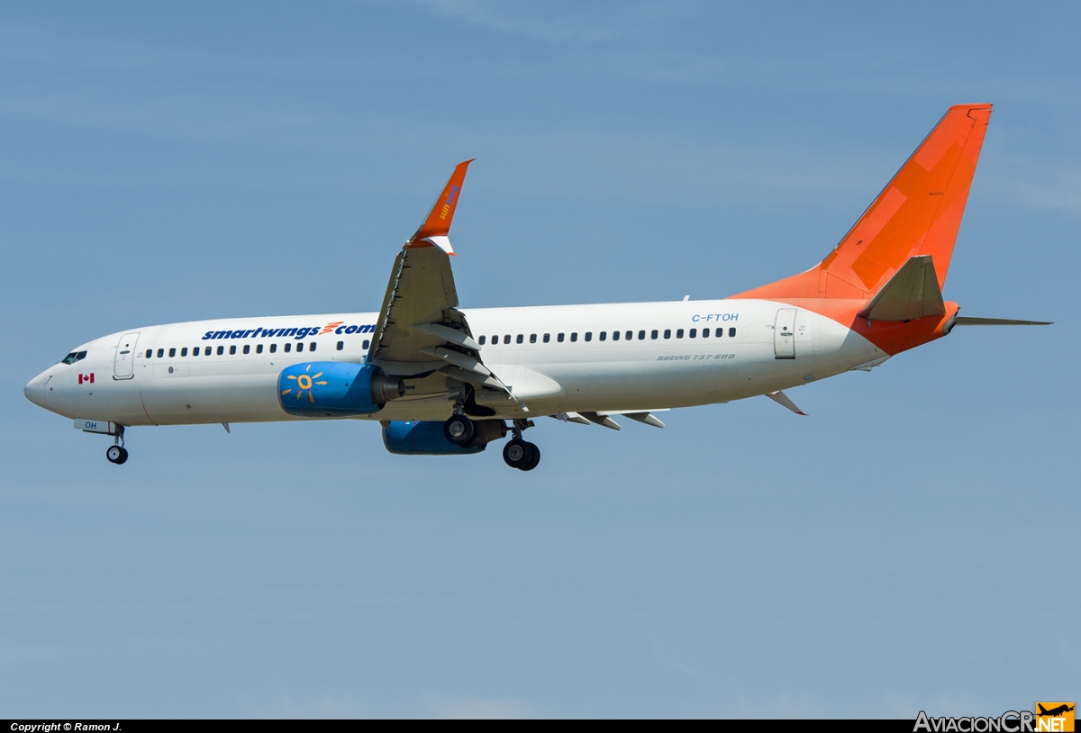 C-FTOH - Boeing 737-8HX - Smartwings